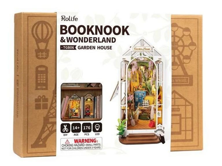 Book Nook Garden House