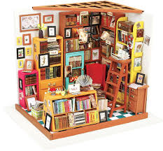 Miniature House Sam’s Study